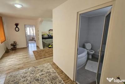 Casă cu 4 camere cu Teren 272 Mp în Central - 14
