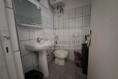 Spațiu comercial, de 21.079999923706 mp, în Cug - 7