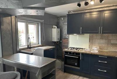 Apartament 3 camere, decomandat - zona Centru Civic - 2