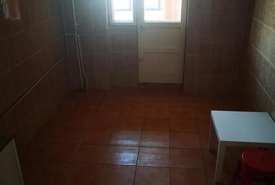 Apartament cu 2 camere decomandat în Central - 1