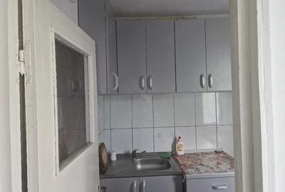 Garsonieră decomandată în Central - 4