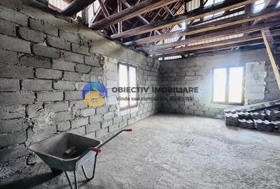 Casă cu 10 camere cu Teren 2600 Mp în Bozieni - 4