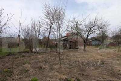 Casă cu 4 camere cu Teren 1100 Mp în Dragomirești - 2