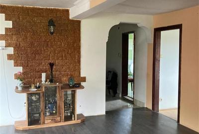 Casă cu 6 camere în Hunedoara - 4