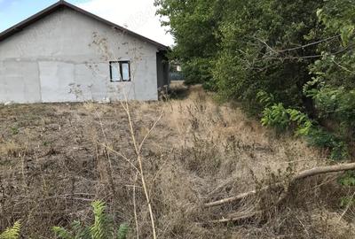 Casă cu 3 camere în Central - 1