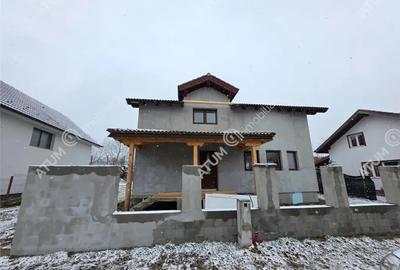 Casă cu 5 camere în Central - 5