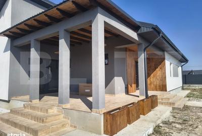 Casă cu 4 camere în Ișalnița - 1