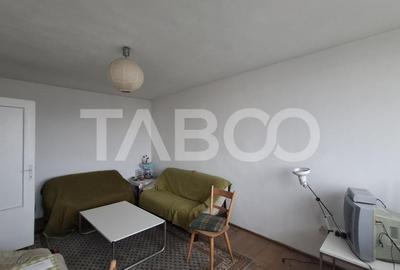 EXCLUSIVITATE-Apartament 3 camere decomandat 71 mp zona Mihai Viteazul - 2