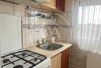 Apartament cu 3 camere decomandat în Salca - 8
