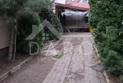 Casă cu 4 camere în Criș - 2