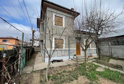 Casă cu 5 camere cu Canalizare în Brănești - 14