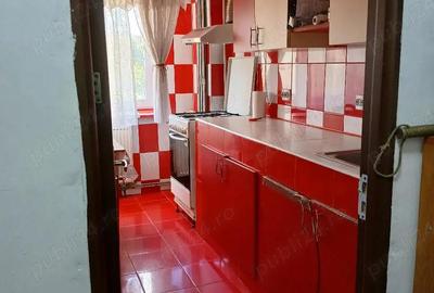 Apartament cu 3 camere decomandat în Albota - 4