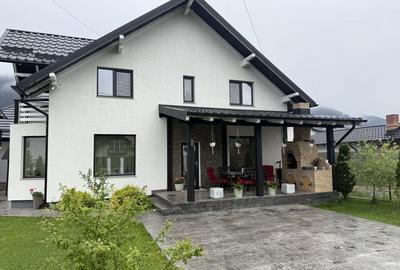 Casă cu 3 camere în Câmpulung Moldovenesc - 12
