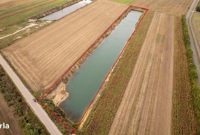 Spațiu comercial, în Santăul Mic