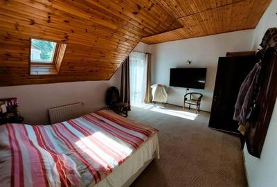 Duplex cu 6 camere cu Canalizare în Central - 20