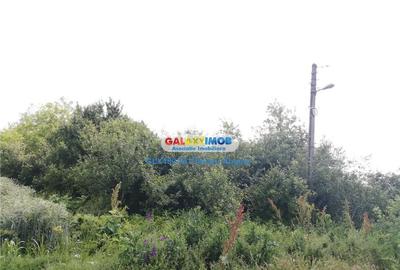 Casă cu 16 camere cu Teren 1745 Mp în Central