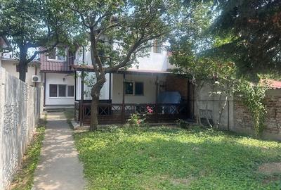 Casă individuală cu 4 camere cu Teren 240 Mp în Crângași