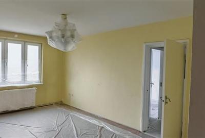 Apartament cu 3 camere circular în Astra