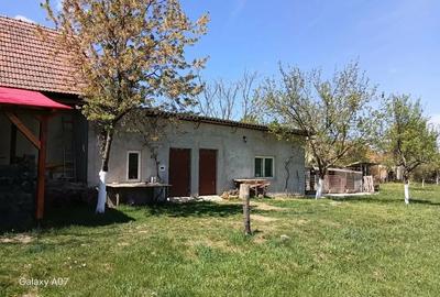 Casă cu 4 camere în Brestovăț - 3