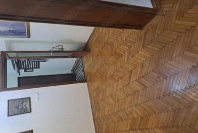 Inchiriez apartament 3 cam. - 4