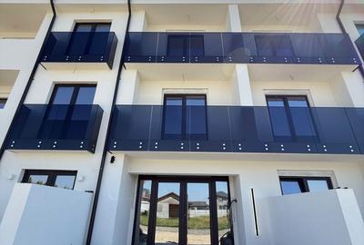 Apartament cu 3 camere decomandat în Titu - 8