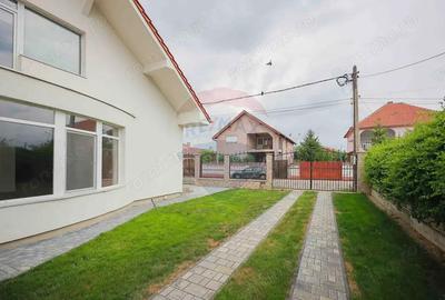 Casa cu 4 camere de vanzare in Santandrei - 2