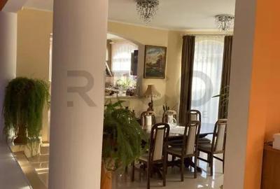 Casă cu 7 camere cu Teren 2547 Mp în Episcopia Bihorului - 7
