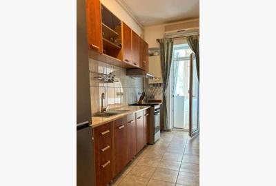 Garsonieră decomandată, mobilată în Berceni