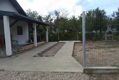 Casa de vanzare , 3.5 km de Mioveni - 3