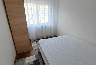 Apartament cu 3 camere decomandat în Calea București - 3