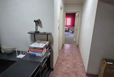 Apartament cu 3 camere decomandat în Basarab - 7