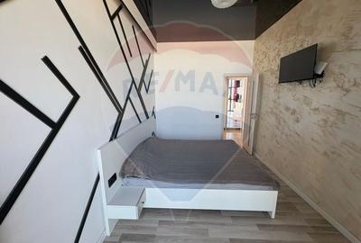 Vanzare Apartament cu 3 camere lux cu vedere la lac in zona Tomis Nord - 10