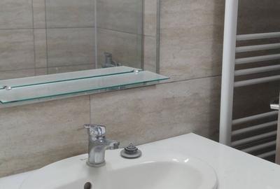 Apartament cu 3 camere în Satu Nou - 1