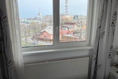 Apartament cu 3 camere decomandat în Văcăresti - 15