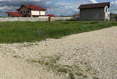 Teren de 1353 mp, în Fughiu - 3