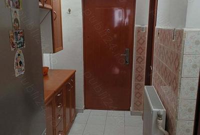 Vind garsoniera racordata la gaz, - 6