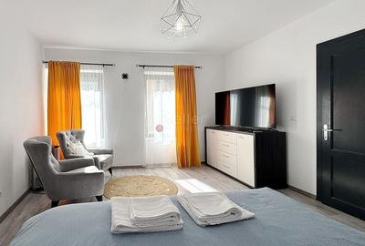 Apartament in curte comuna
