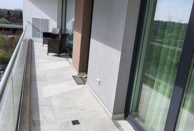 Apartament cu 2 camere semidecomandat în Lipovei