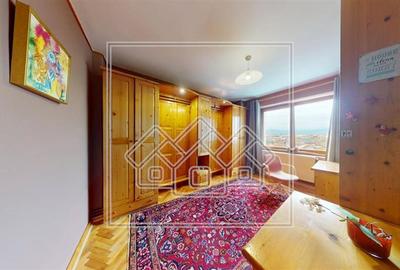 Apartament cu 4 camere decomandat în Aeroport - 11