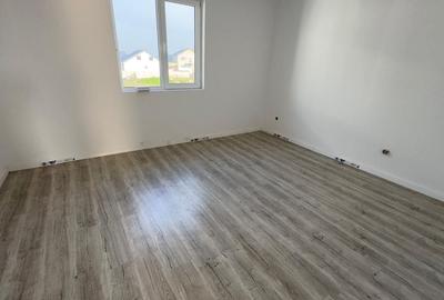 CASA INDIVIDUALA, 5 CAMERE, NOU, TOATE UTILITATILE, COMISION 0% - 7