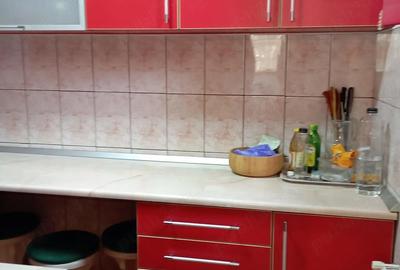 Casă cu Teren 250 Mp în Gojdu - 1