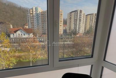 Resita,2 Cam.Cf.1 Semidec. Premium.Central - 5