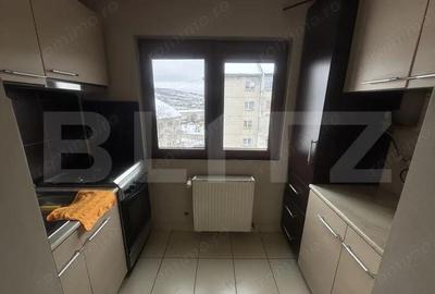 Apartament de inchiriat 3 camere, spa?ios ?i complet echipat - 5