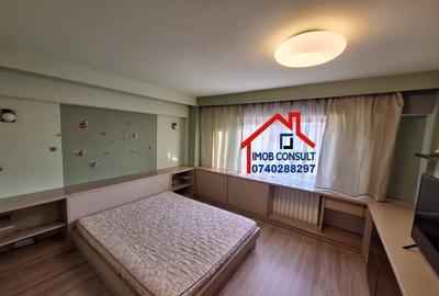Apartament cu 2 camere decomandat în 9 Mai - 4