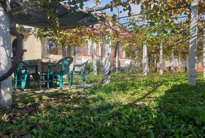 Casa / Vila cu 3 camere de vanzare - 1