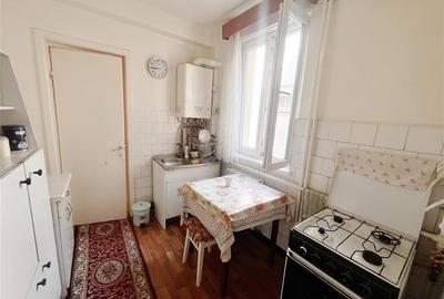 Apartament 2 camere de vânzare, ultracentral  Ploiesti, zona 0 - 9
