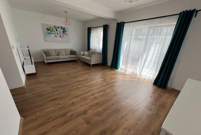 Casă cu 4 camere cu Teren 250 Mp în Central - 1