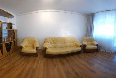 Apartament cu 2 camere decomandat în Tineretului - 2