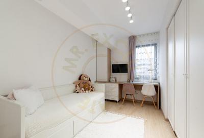 Apartament cu 4 camere decomandat în Găvana