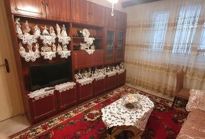 Apartament de vânzare - 7